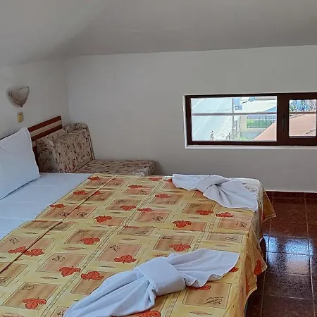 Hostel бреза Napospart